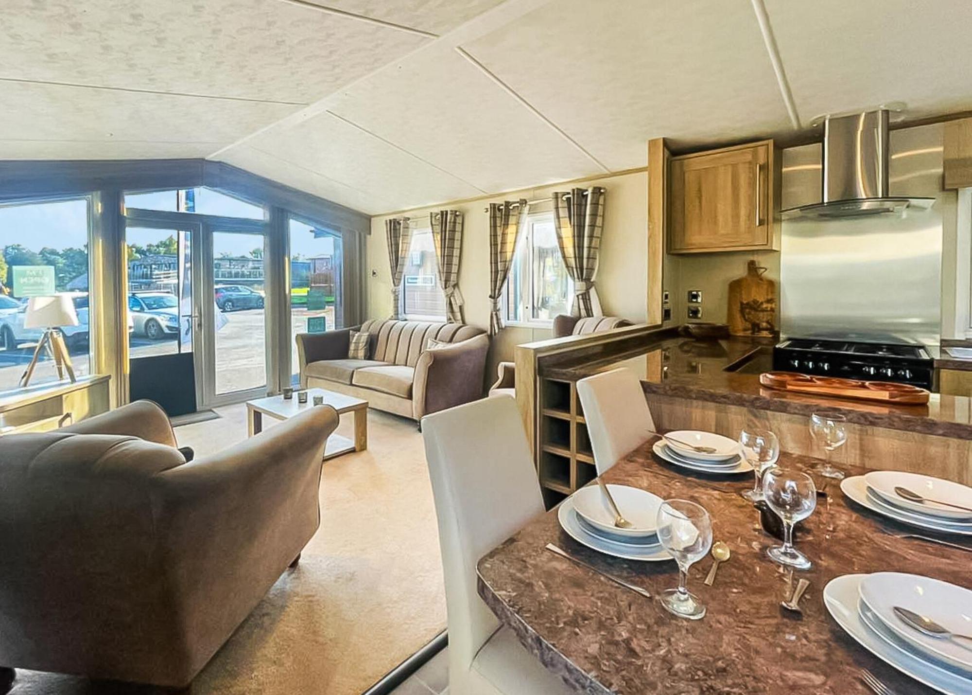 Percy Wood Country Park Hotel Swarland Ruang foto